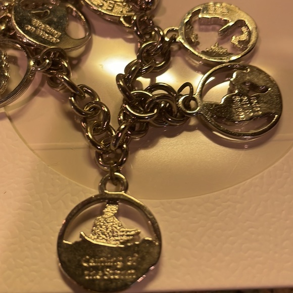 Miracles of Christ heavy sterling silver reversible seven charm bracelet - Picture 9 of 16